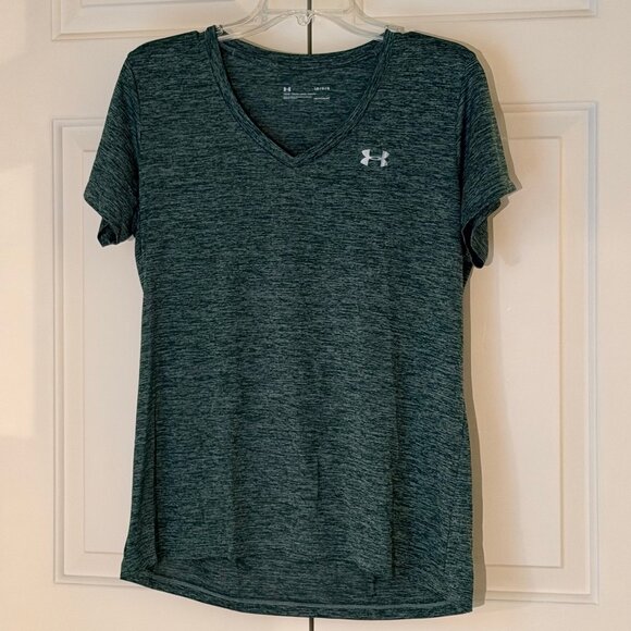 Under Armour Loose Heatgear short sleeve V-neck tee, size Large, dark green - Picture 1 of 8